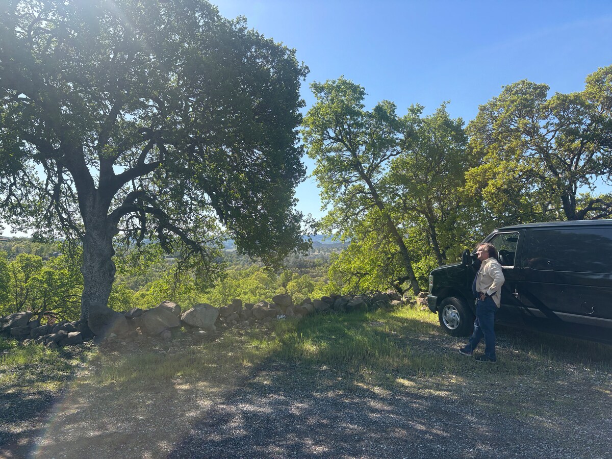 The campsite is perfect for vans and RVs up to 26 feet. at Panoramic View Campsite – bring your own tent or small camper in Hidden Valley Lake