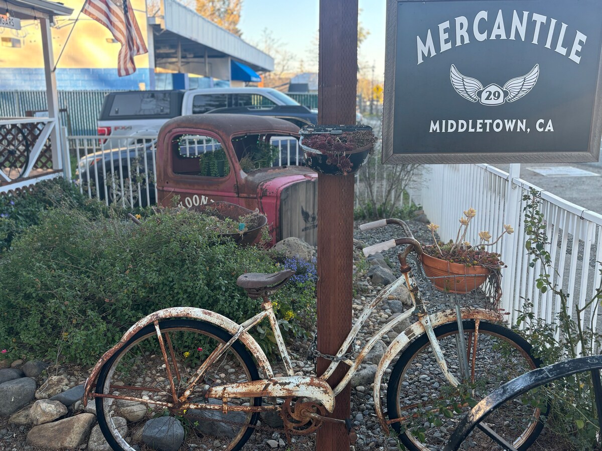 Middletown General Store is where we found the vintage metal chairs, spool table, Mexican blankets, funky old signs and vintage camping cookware we decorated the ranch with. at Pan
