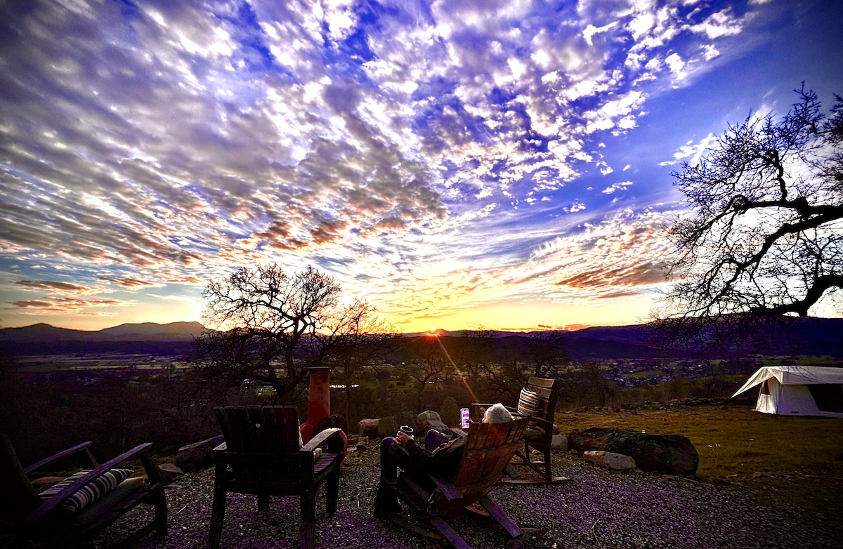 The sky! The sky! This is not AI!!! It’s real! at Panoramic View Campsite – bring your own tent or small camper in Hidden Valley Lake