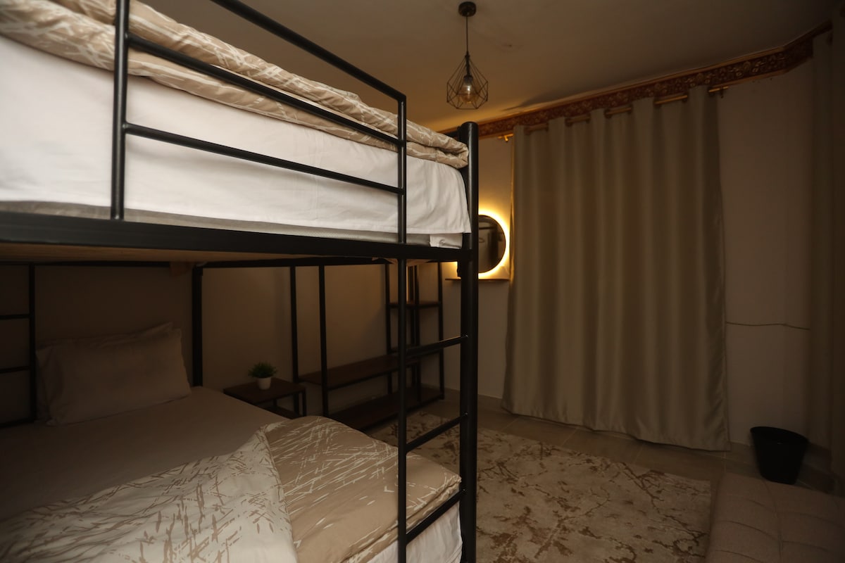 საძინებელი 2