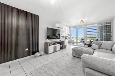 Successful Airbnb property: Modern 3/2 Apt near Marina Puerto Del Rey & Ferry in Ceiba