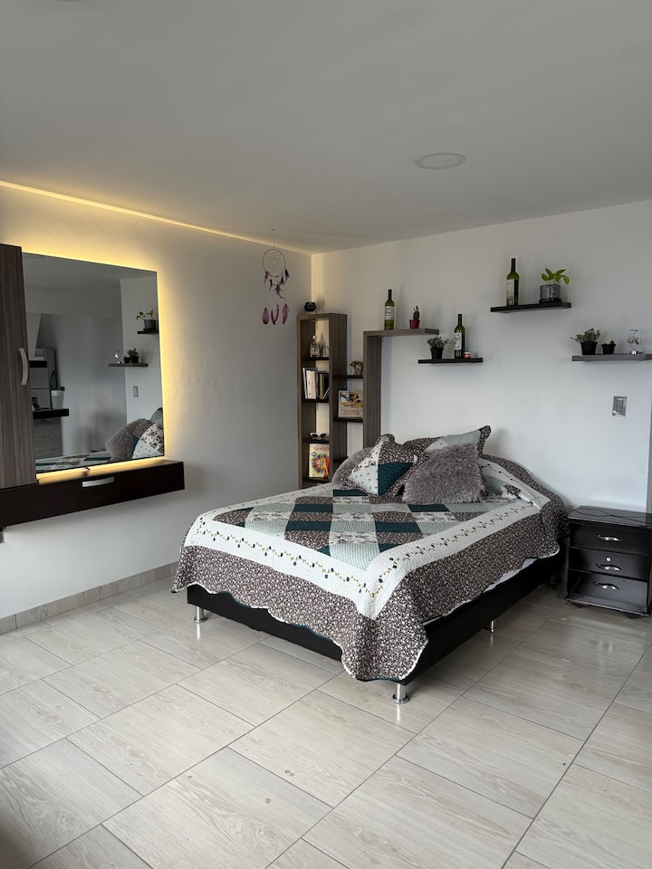 Si eres amante de la luz natural, este lugar es ideal para ti.