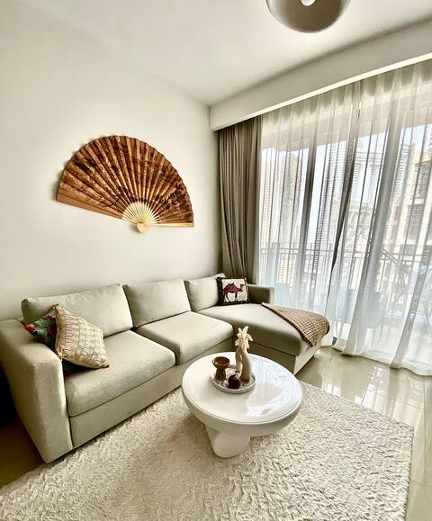 Successful Airbnb property: Cozy Master Room – Near & Overlooking Burj Khalifa in Dubai