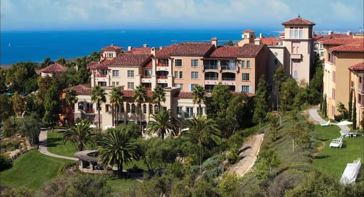 Resort In Newport Beach - Newport