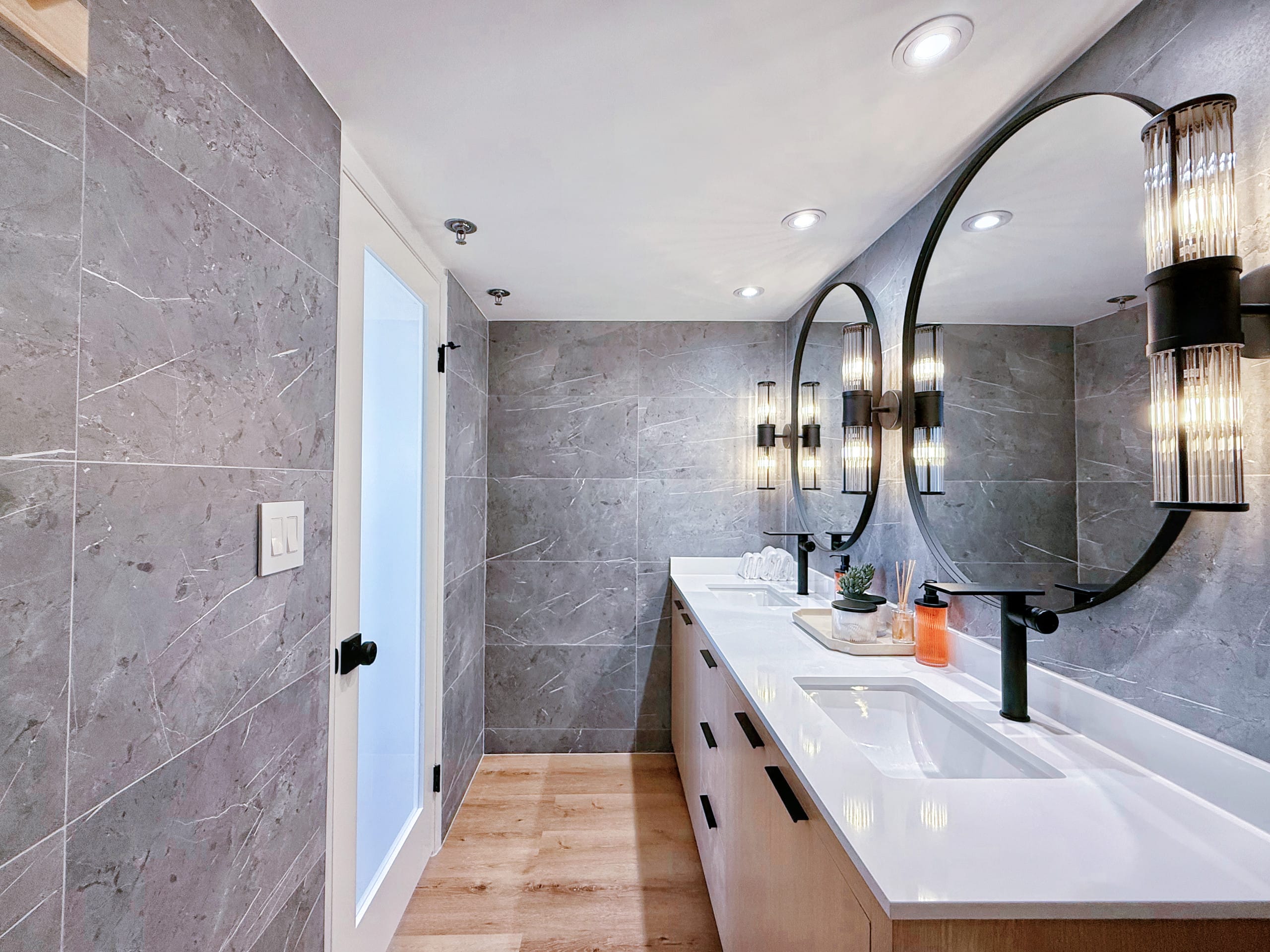 22FL-Upscale Fully Renovated-1BR-Waikiki! - Image 31
