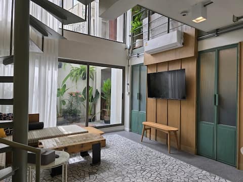 Nila101 2BR Duplex 4-6pp/PrivateGarden/Penthouse