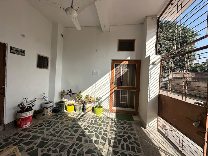 Comfy Family Getaway - Aligarh