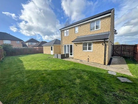 Elysian Escape, modern 5 bedroom house