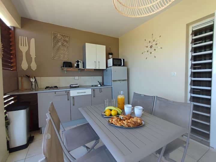 Studio Hibiscus - Clim, Piscine & Mer 200m - Guadeloupe