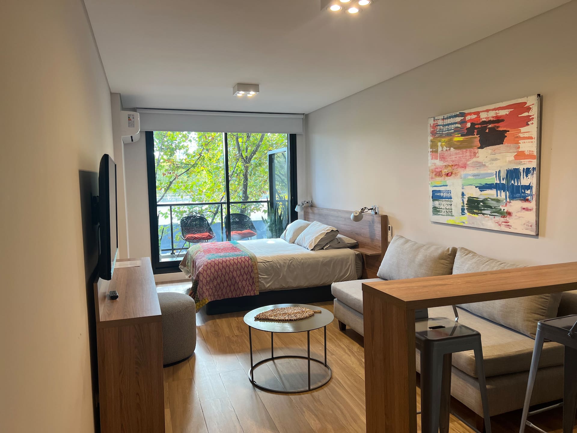 Kitnet novo em Palermo Soho com varanda e piscina