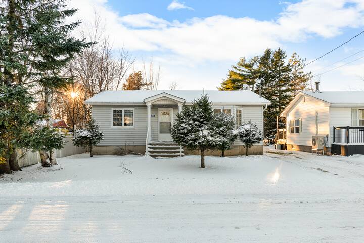 Évasion: Plage à proximité et hot tub privée ! gallery image 4