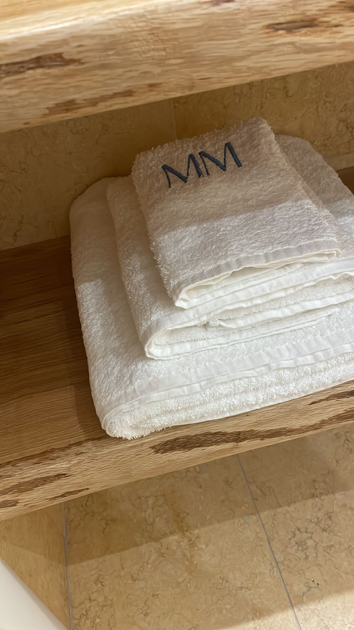 Musa Maris — 42