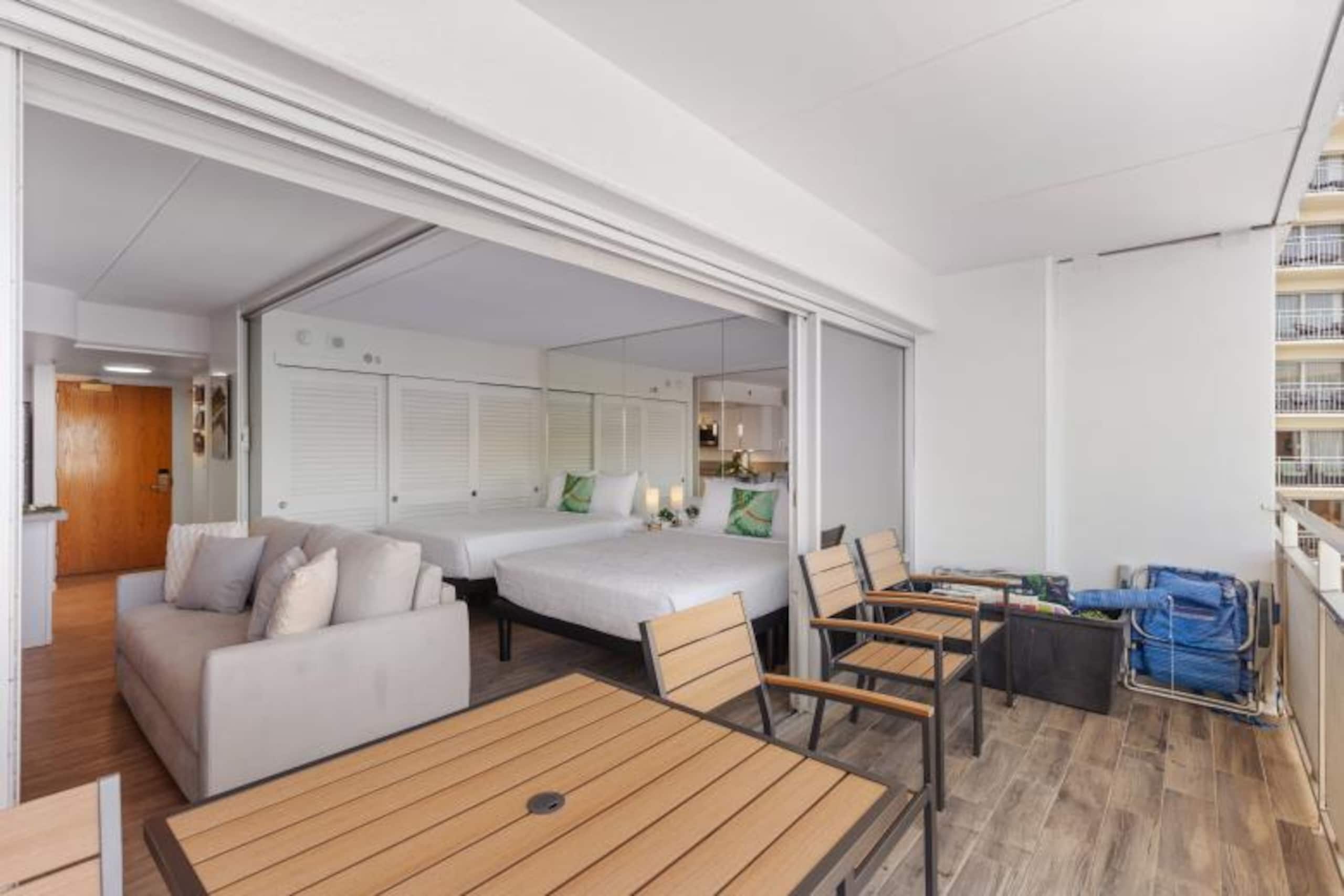 Condo in Honolulu · ★4.82 · 1 bedroom · 3 beds · 1 bath - Image 15