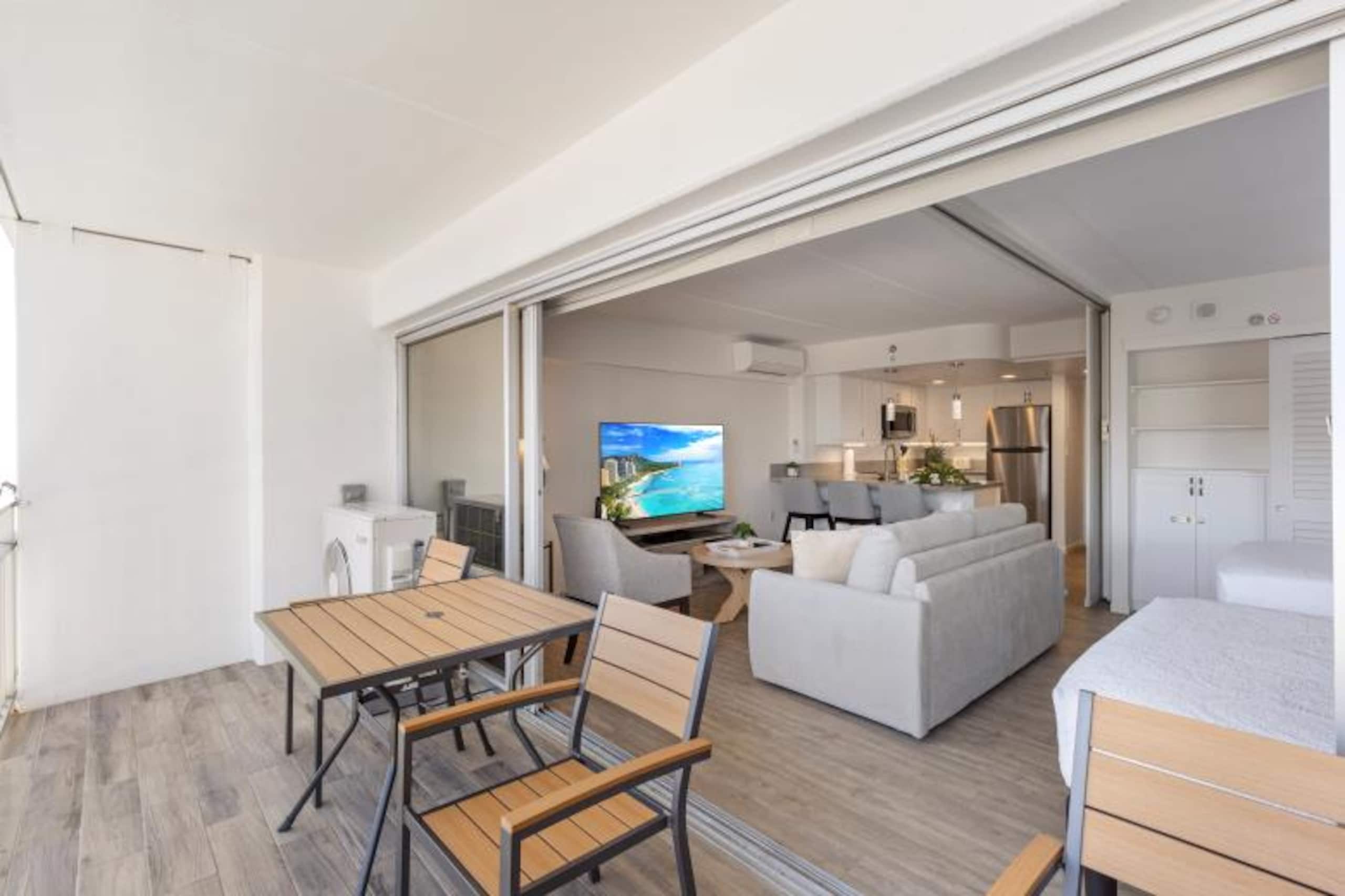 Condo in Honolulu · ★4.82 · 1 bedroom · 3 beds · 1 bath - Image 5