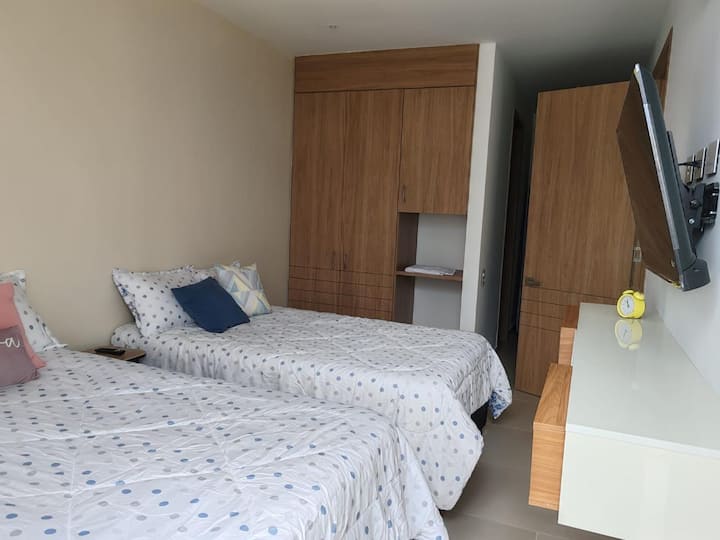 غرفة النوم 2