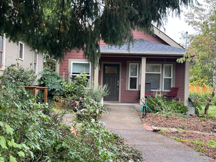Portsmouth Bungalow - Forest Park - Portland