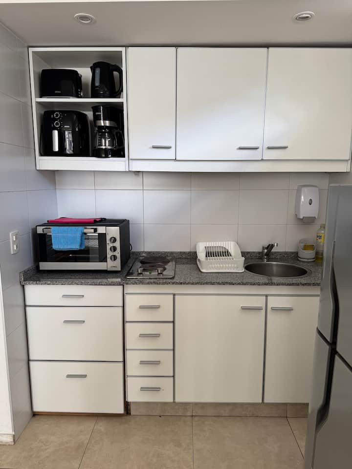 Studio apartment in Monserrat