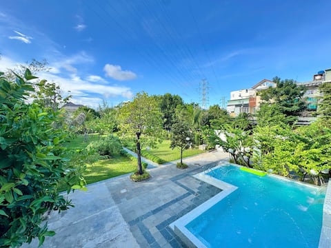 MiniResort 1400 m2 *RiverView *PrivatePark *BigPool