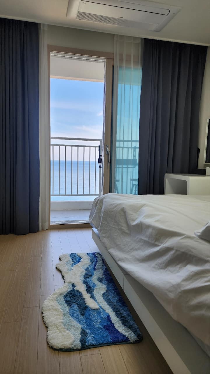 الاستلقاء في السرير ومشاهدة شروق الشمس. ممكن تمامًا! 