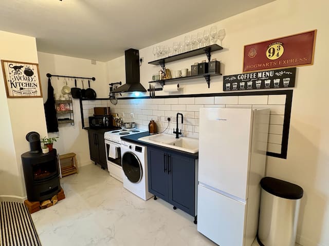 Modern City Centre Apartment gallery image 2