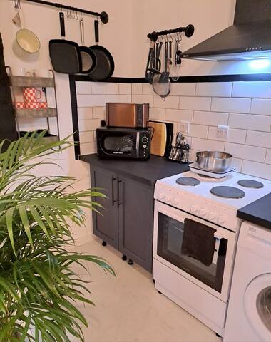 Stylish flat in Bristol gallery image 3
