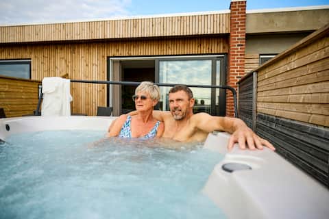 Vacation apartment with ocean view and private spa