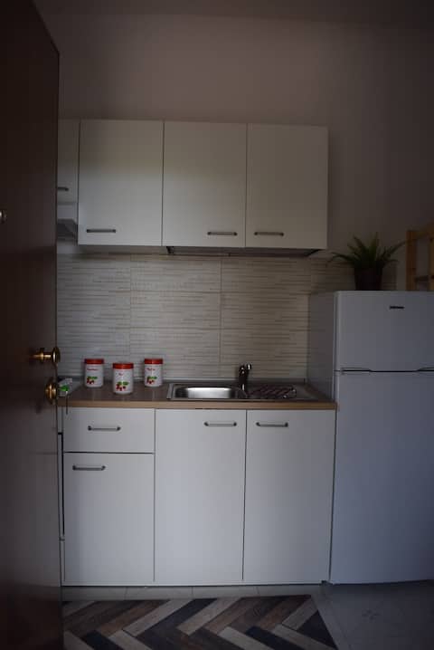 Popular Airbnb listing: New Villa Raffaele,Vista Cortile ( App.Tramontana) in Crotone