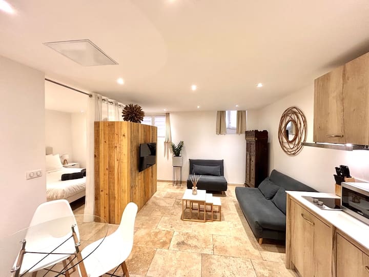 Studio Moderne Au Cœur De Saint-tropez - L'escalet - Saint-Tropez