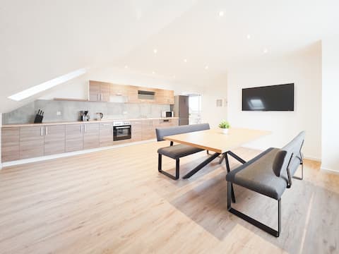 Tolstov Apartments - 5Rooms-Balcony-WashingMachine