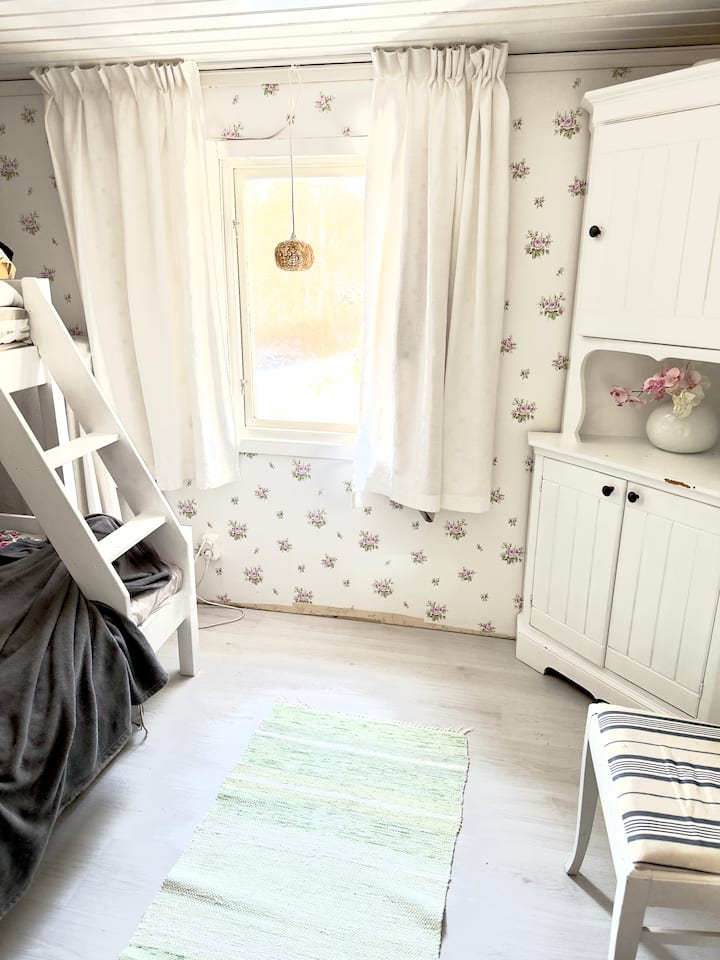 საძინებელი 2