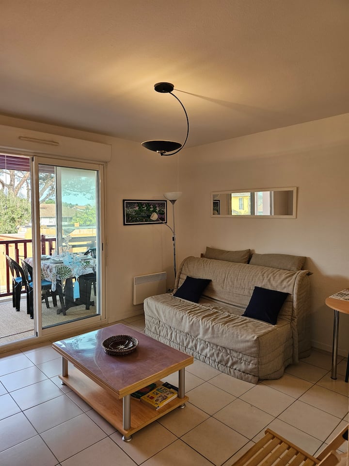 მისაღები ოთახი