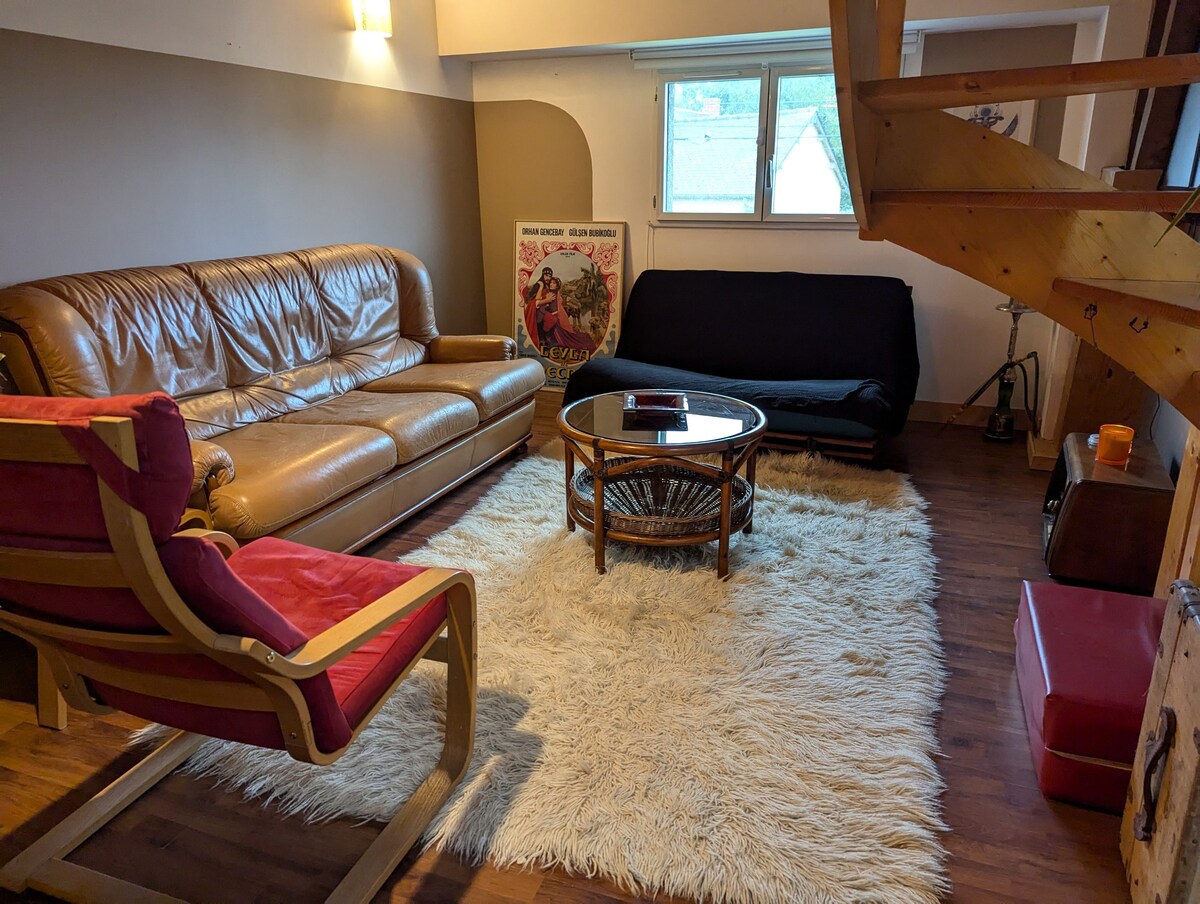 Top performing Airbnb: Apartment in a farmhouse in Ille Et Vilaine