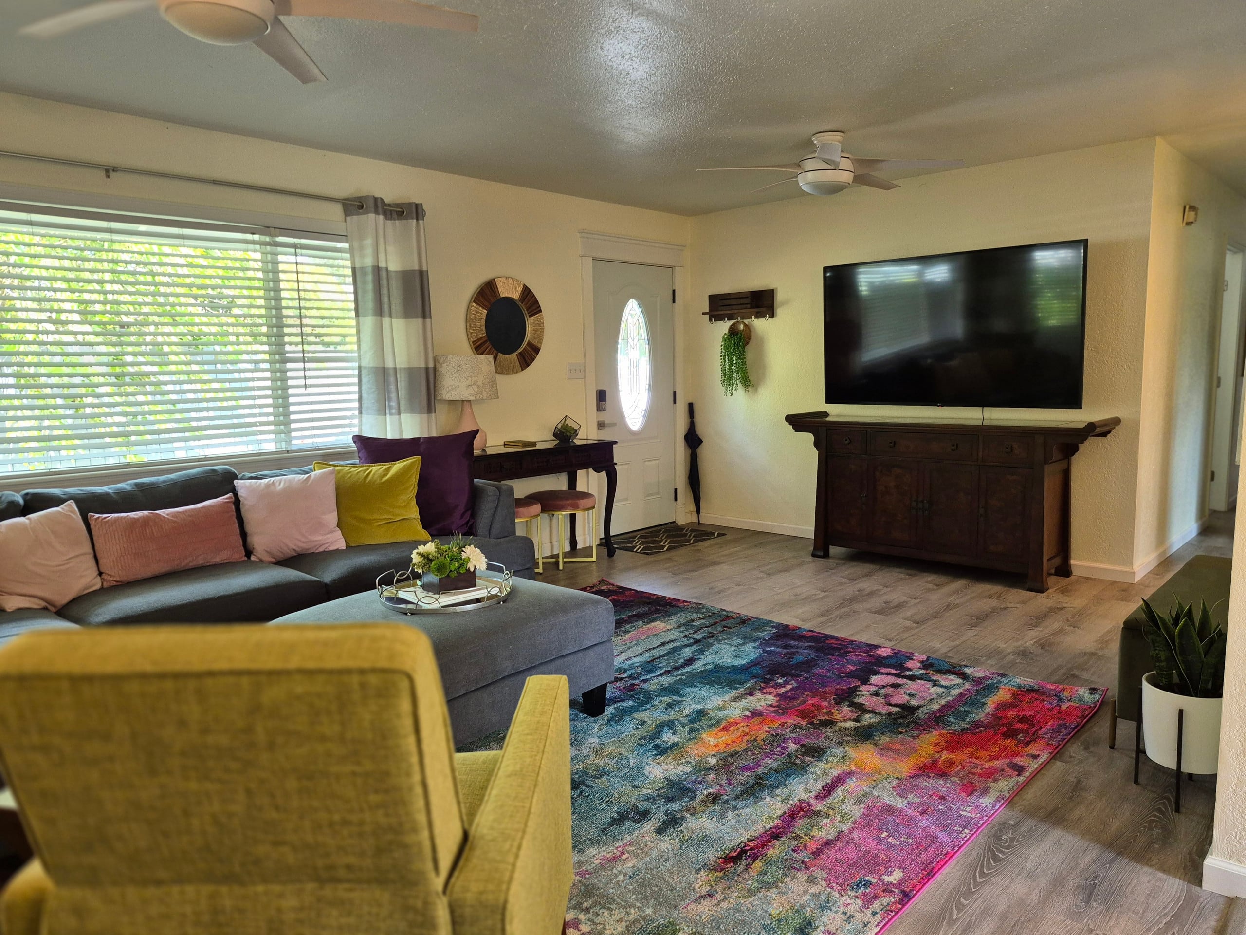 Home in Volcano · ★4.87 · 2 bedrooms · 3 beds · 1 bath - Image 2