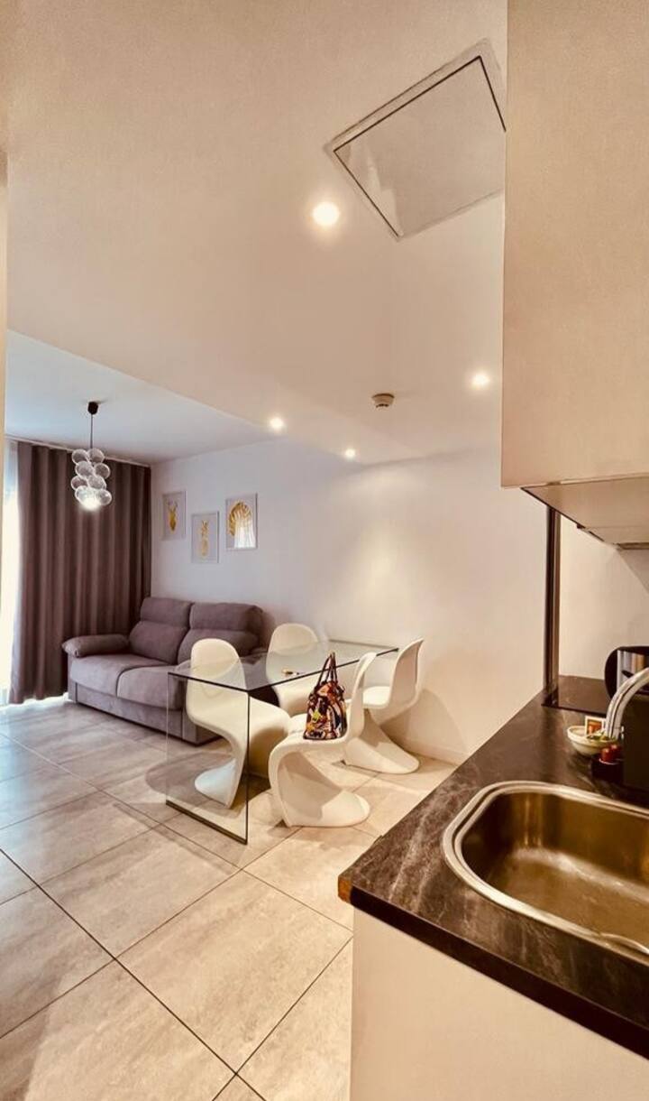 Bristol Corralejo Pool Apartment - Fuerteventura