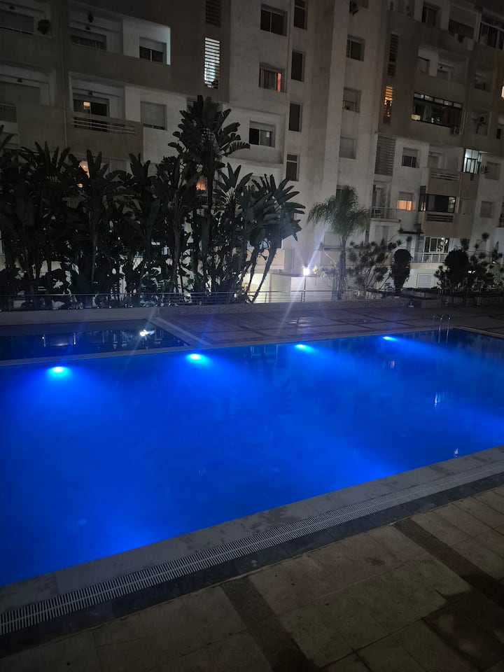 Appartement Balcon Vue Piscine Parking Gratuit - Agadir