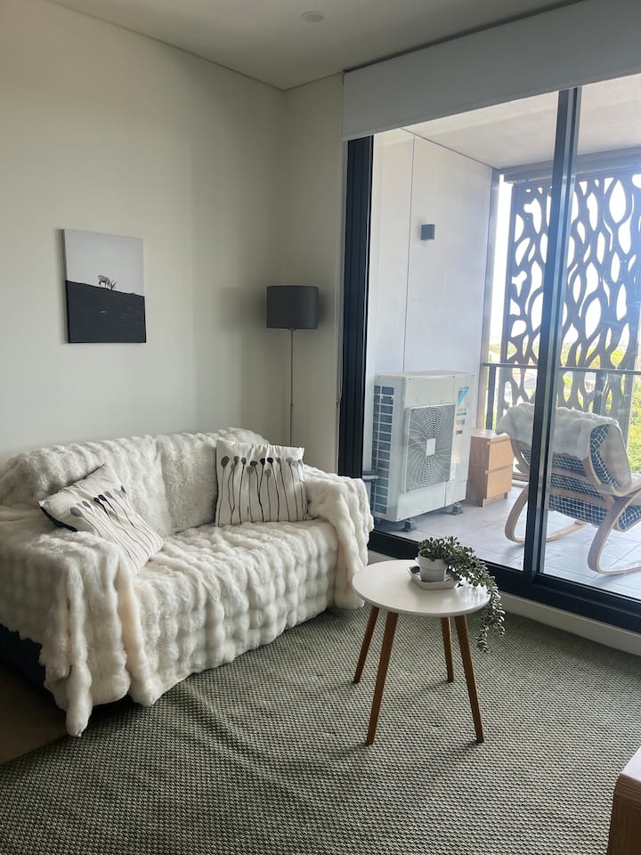 New Cozy Flat, 1b+study, Great Views &Near Airport - Sydney