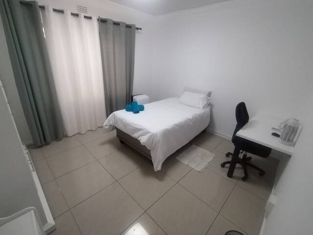 87 on First, The Beach House gallery image 4