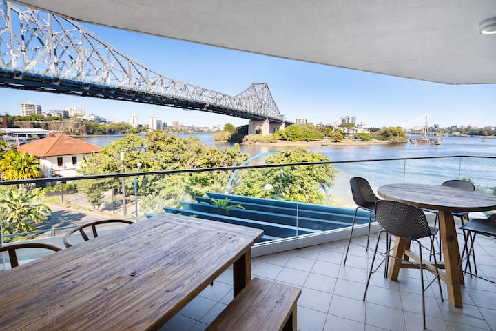 Howard Smith Wharves Views - Brisbane
