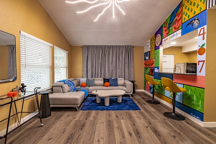 Downtown Orlando Sports House & Free Parking - Winter Park, FL