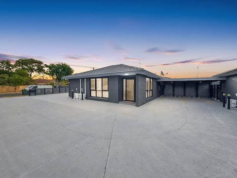 The Serene Home At Morwell 1