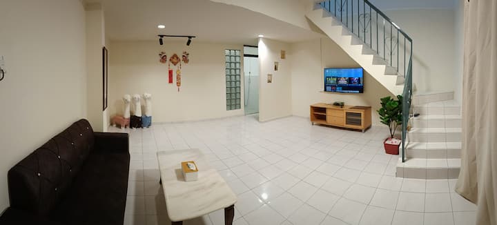 家•宿Homestay「居銮民宿」 - Kluang