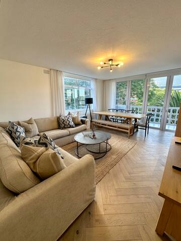 Charming Apartment in the heart of Newlands gallery image 3
