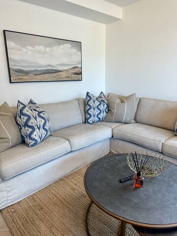 Charming Apartment in the heart of Newlands gallery image 5