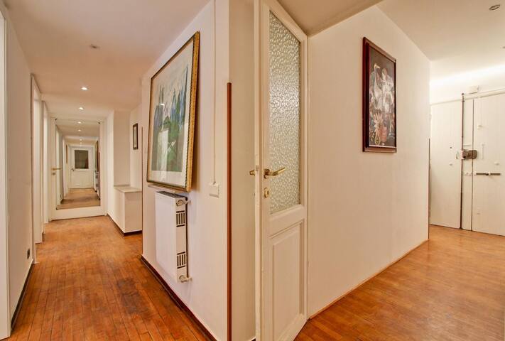 Imperial Rome by the Forum gallery image 5