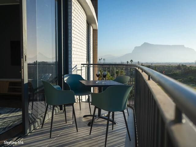 On Park 516 @ Century City