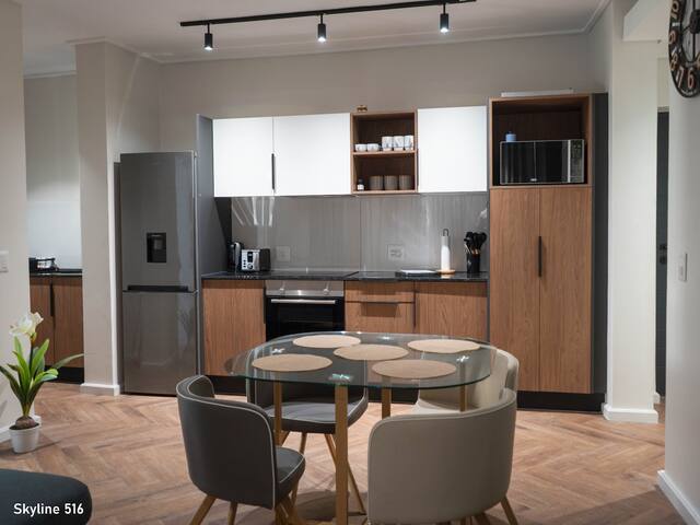 On Park 516 @ Century City gallery image 2