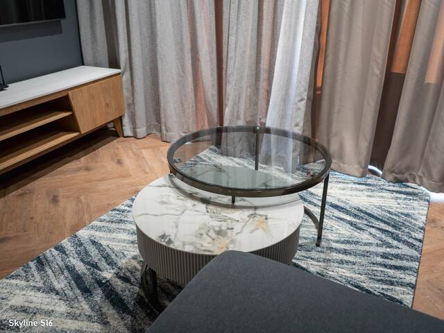 On Park 516 @ Century City gallery image 3