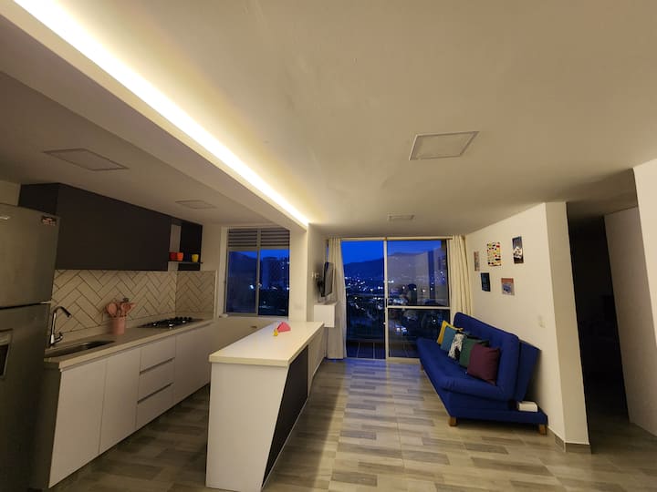 Apto Cerca De Metro/centro Comercial/vista/parking - Copacabana