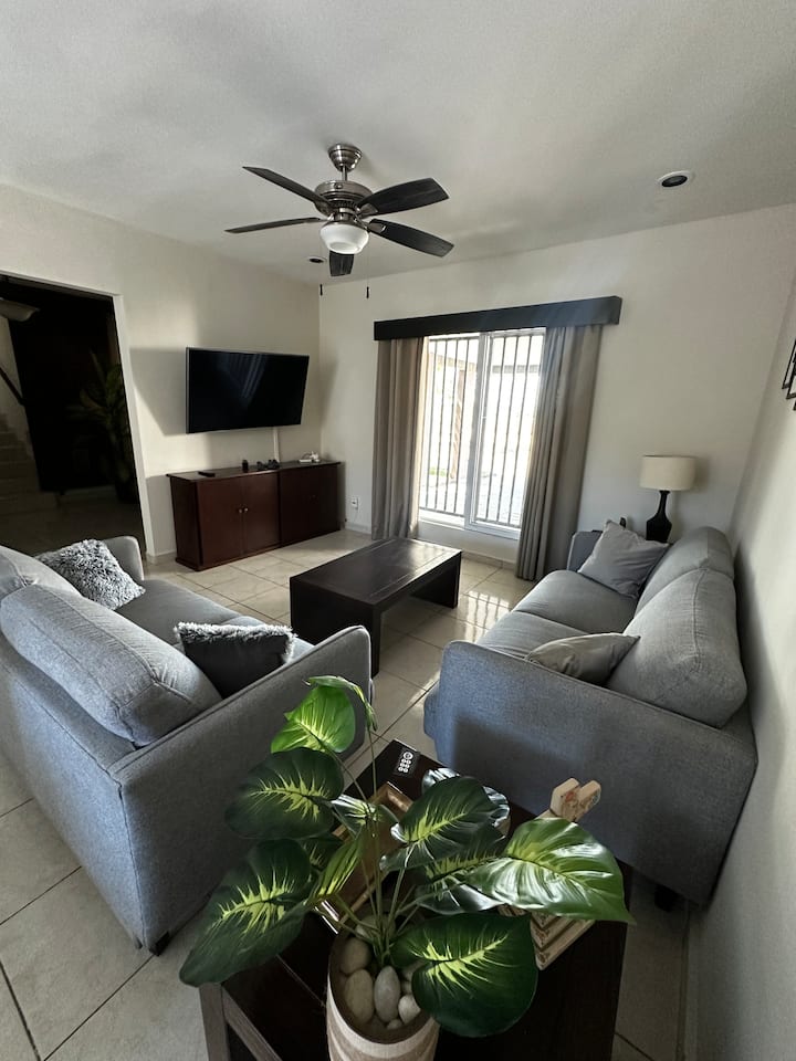 Hermosa Casa Con Alberca Fraccionamiento Velamar. - Tampico