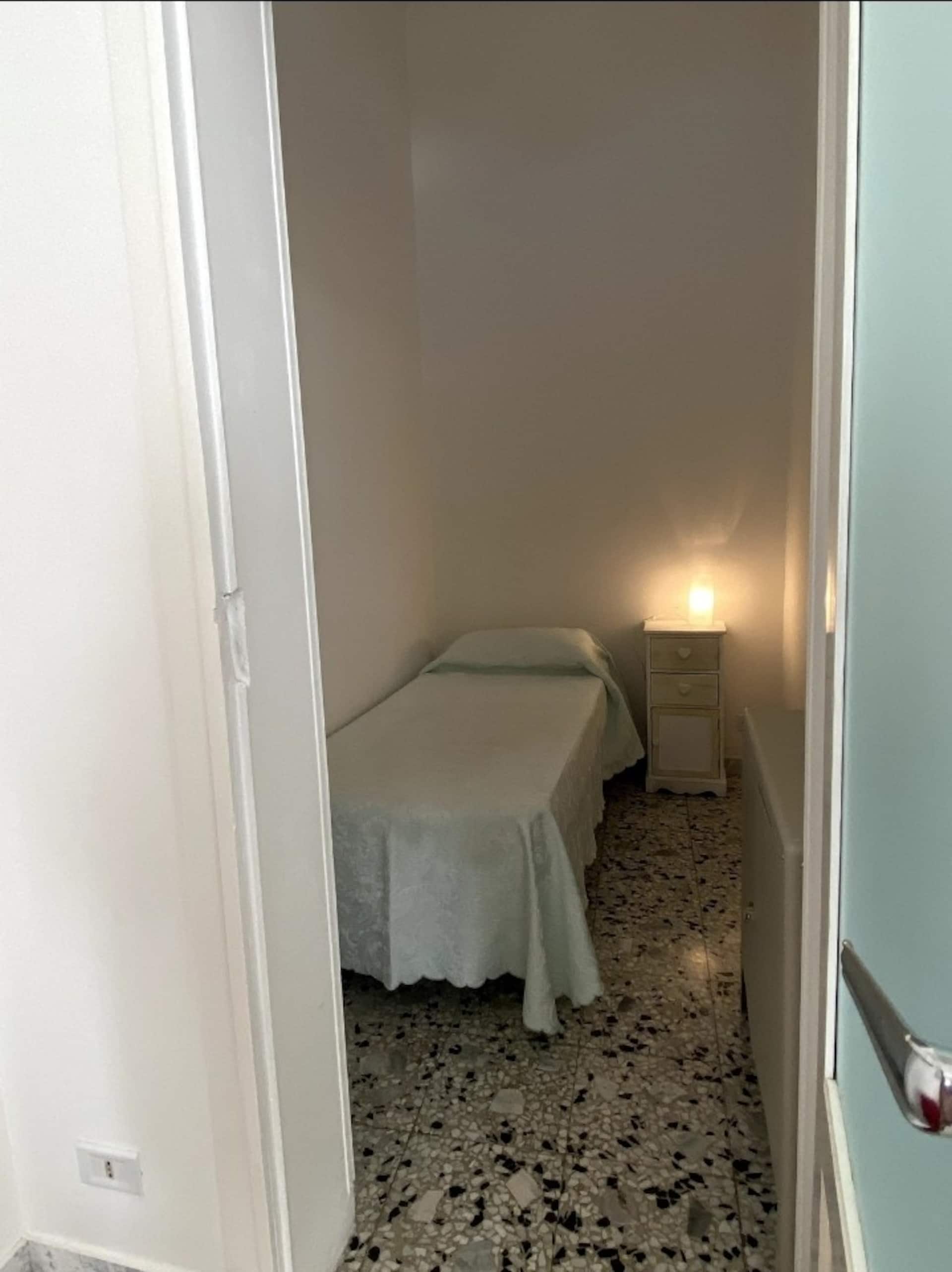 At Terry's House — foto 4